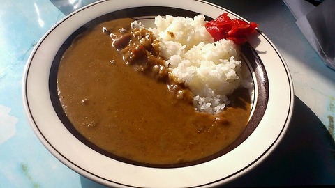 リゾートハウス緑の館カレーライス
