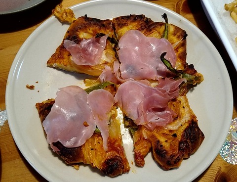 生地から作ったPizza