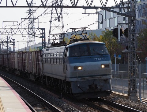 5070レ EF66-111