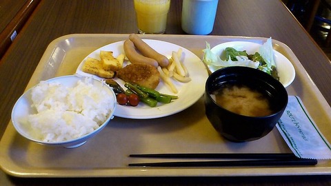 花茶屋朝食バイキング