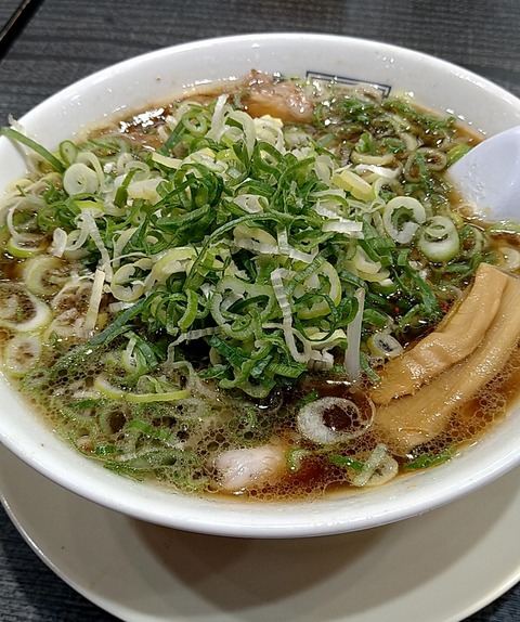 たかばしラーメン(並)硬麺ネギ多目①