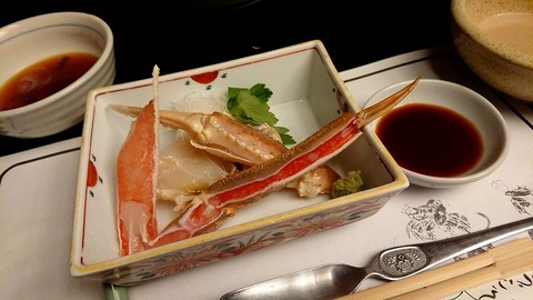 カニ刺し