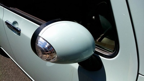 ミラーカウル取りつけて完了