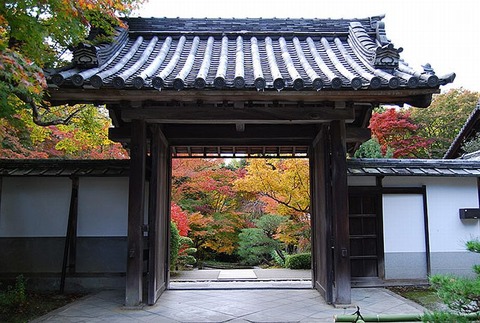 駒ヶ滝最勝院 門