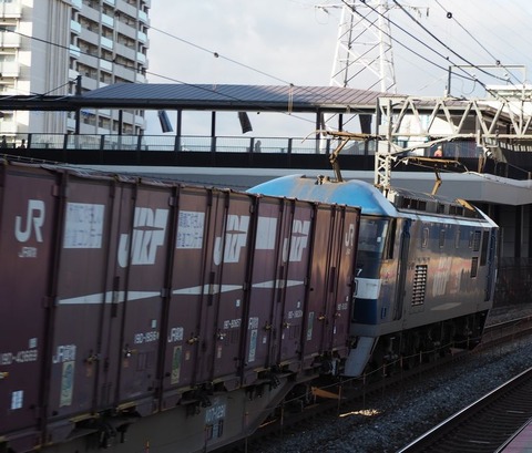 15:19 列車番号不明 EF210-127岡山②