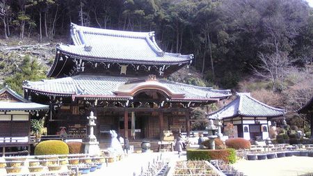 三室戸寺本堂