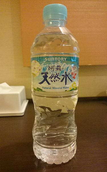 SUNTORY 阿蘇の天然水