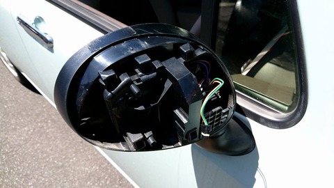 +ネジ1本で取り外し②