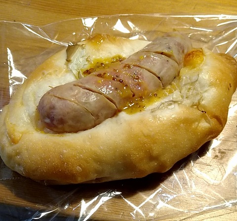ソーセージパン