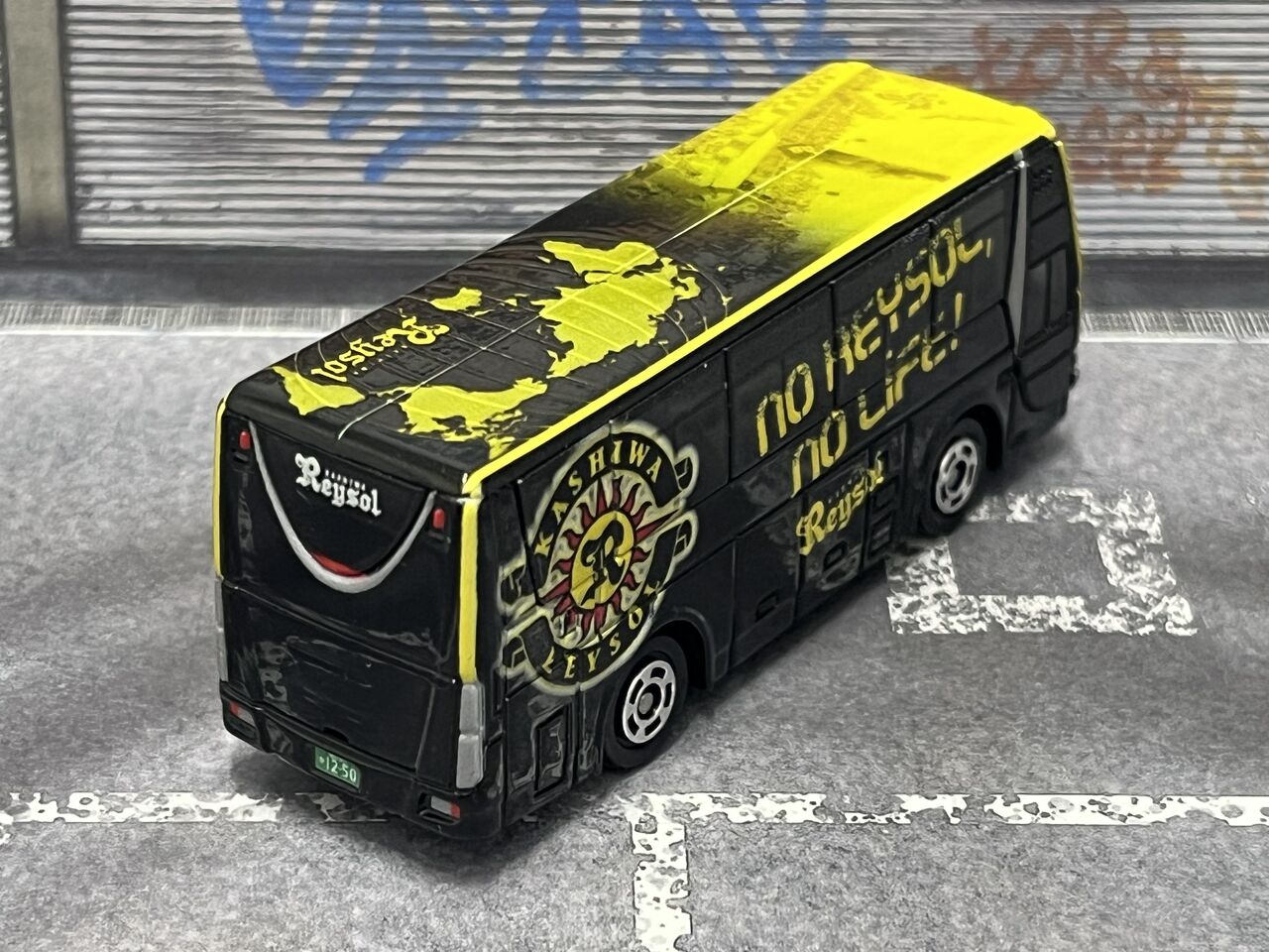 トミカ 柏レイソル チームバス 5個セット 三菱ふそう エアロクイーン 新品未開封】トミカ 柏レイソル チームバス 三菱ふそう エアロ