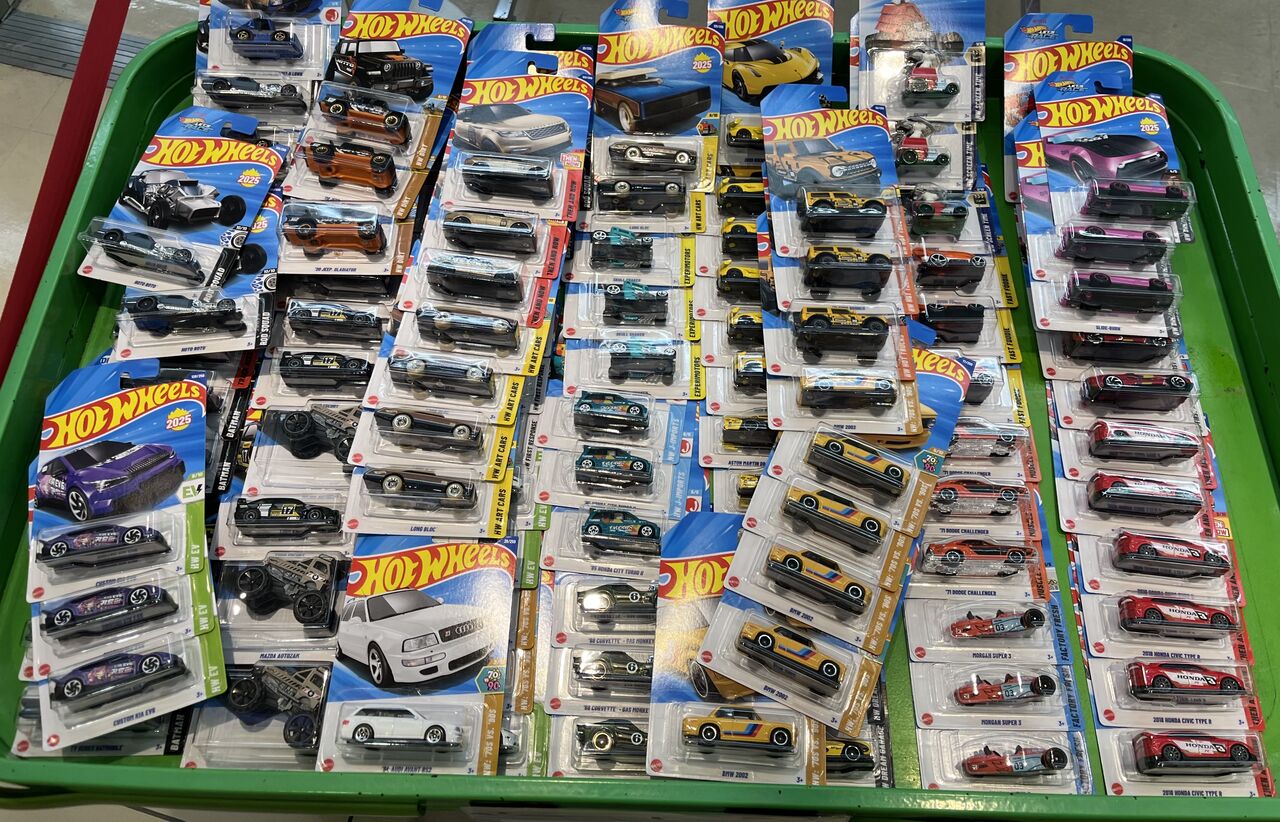 Hot Wheels 2002全種類コンプリート限定　ホットウィール　トレジャー Hot Wheels 2002全種類コンプリート限定 ホットウィール トレジャー