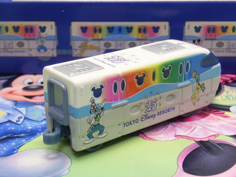 第104回今日のトミカ 『ディズニーリゾートライン3両セット 25周年Ver