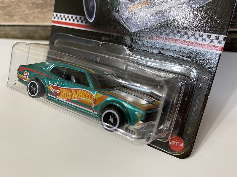 ホットウィール 2021Collector Edition#3 NISSAN LAUREL 2000 SGX