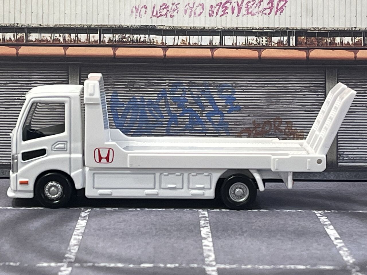 トミカプレミアム tomicaトランスポーター ホンダ シビック タイプR
