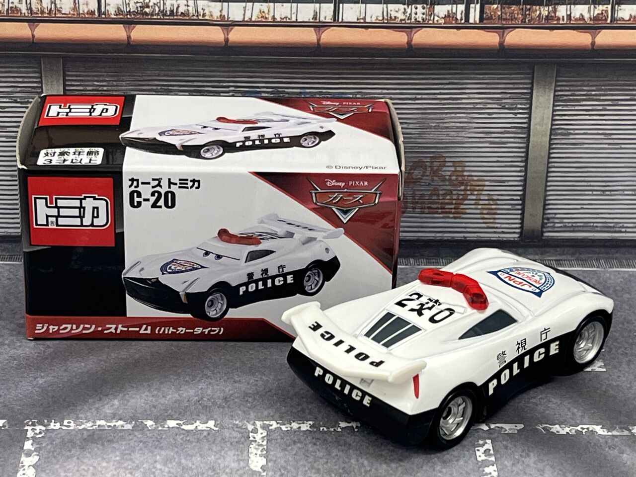 カーズトミカ カーズ トミカ C-25 ライアン・`インサイド`・レニー