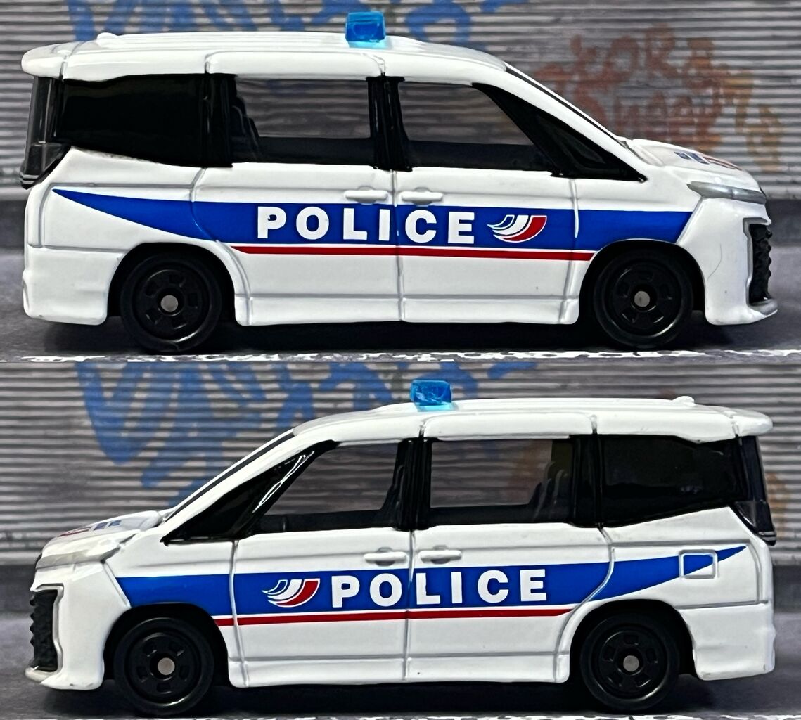 イオン トヨタ ヴォクシー フランス警察デザイン仕様 パリ五輪は終わったがフランス警察なトミカ・・・第598回今日の