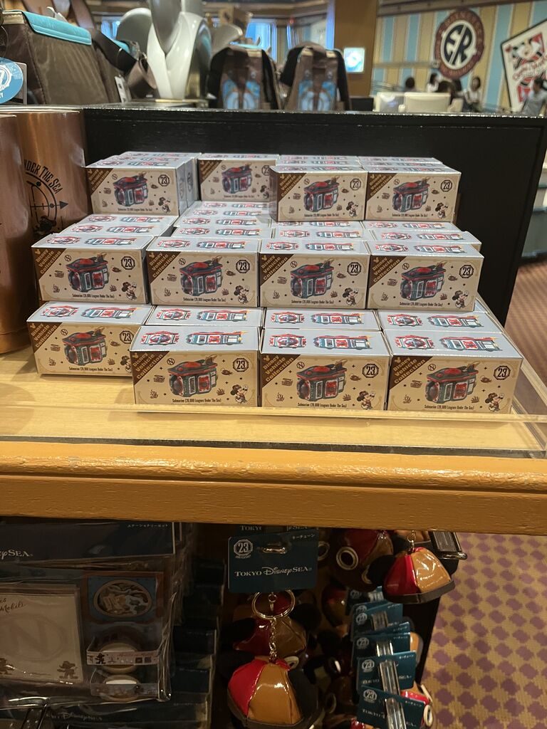 今年のディズニーハロウィーントミカ ディズニーリゾートライン