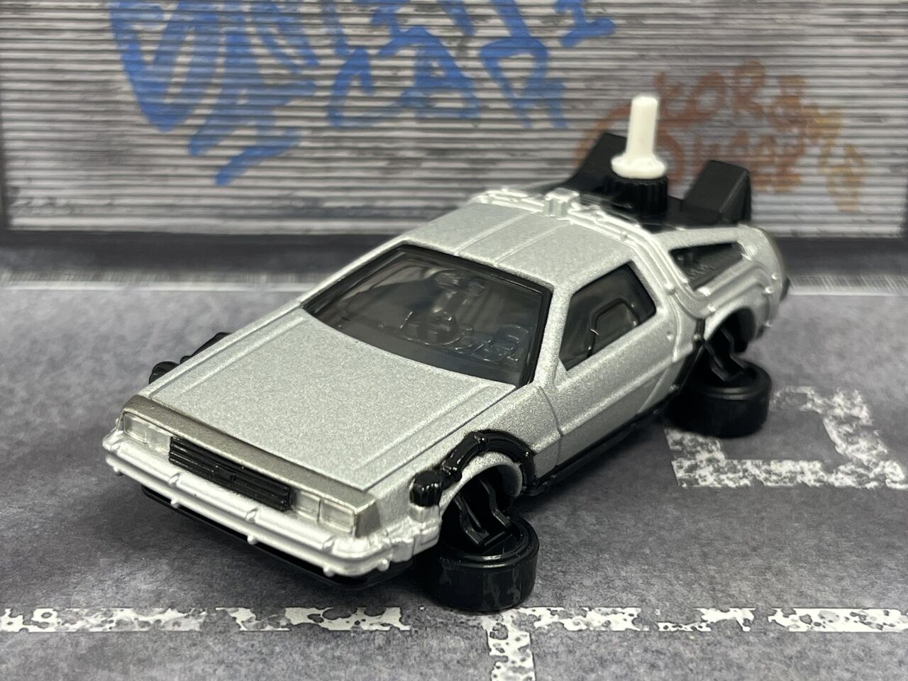 トミカプレミアムunlimited 11 バック・トゥ・ザ・フューチャー