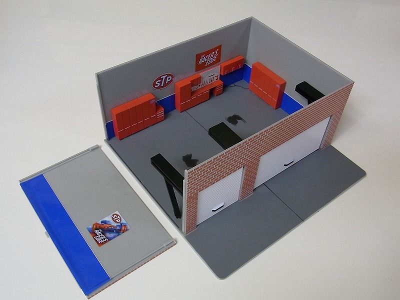 グリーンライト ジオラマ ガレージ 1/64 WEEKEND WORKSHOP