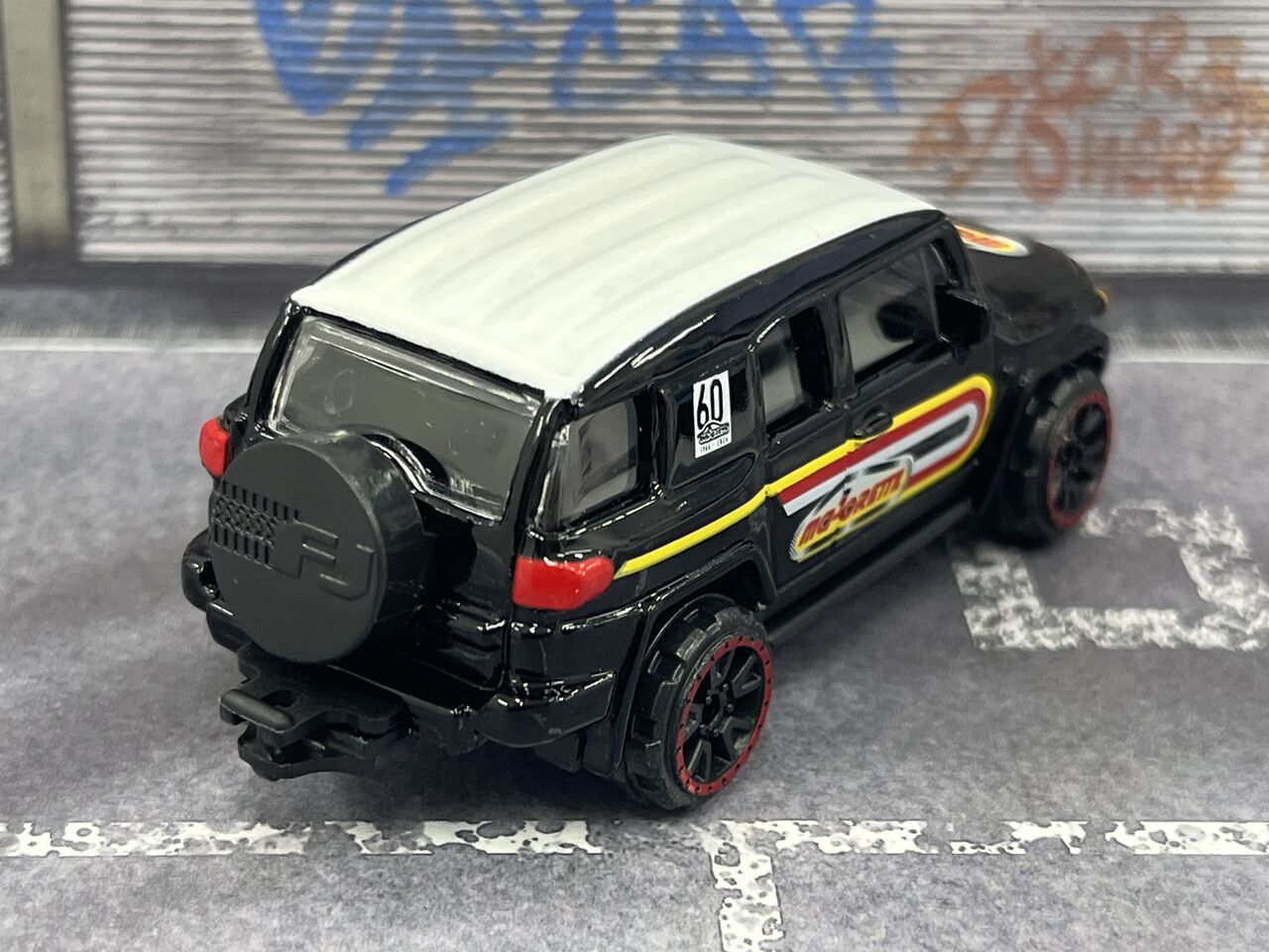 ブラック/ホワイトルーフ2トーンがカッコいい！！ : [限] 期間