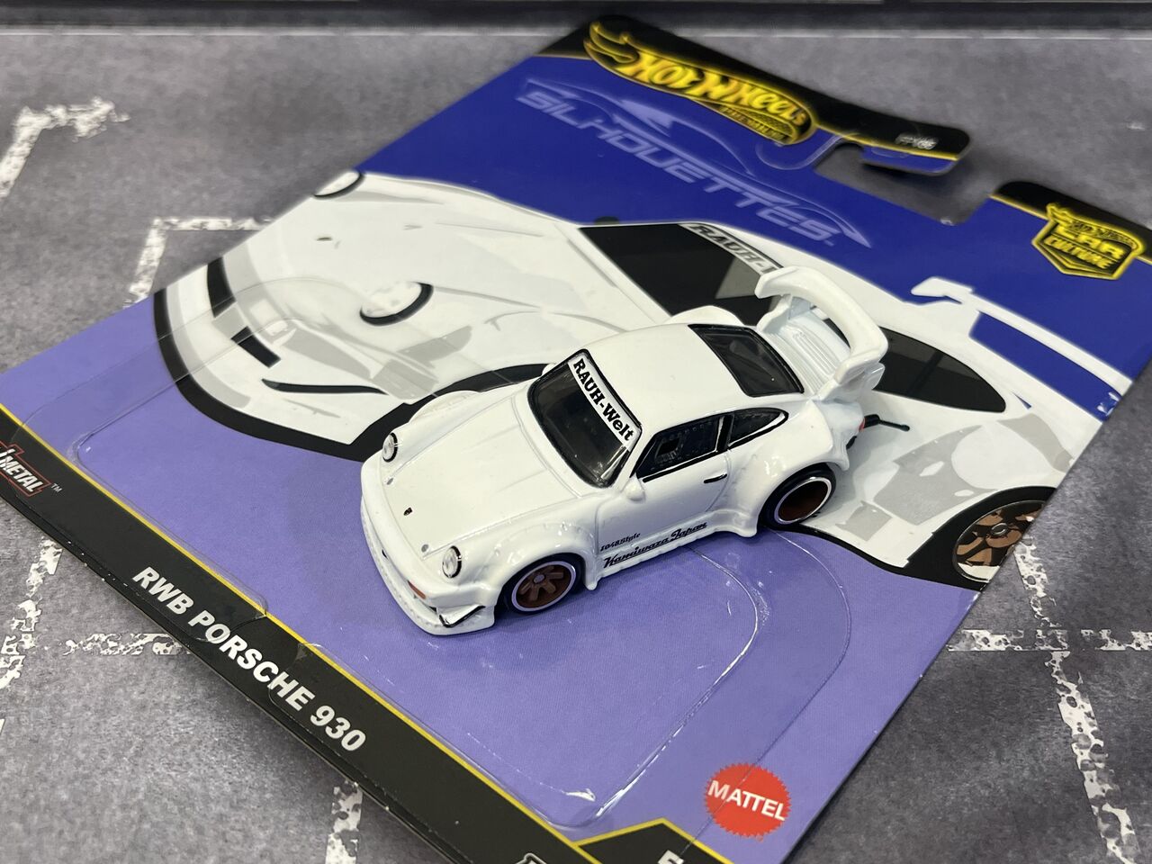 ホワイトなRWB PORSCHE 930 : [限] 期間限定ですっ！！-3inchダイ
