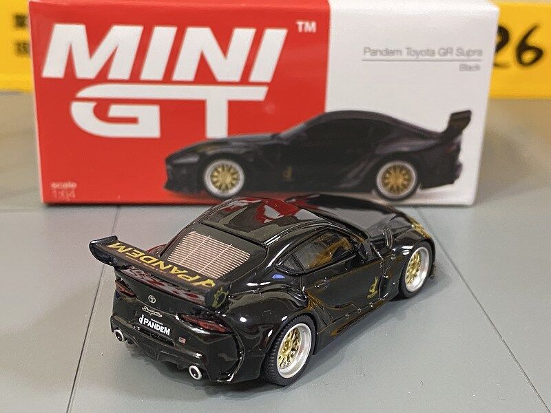 MINI GT PANDEM Toyota GR Supra トイザらス限定 MINI GT 1/64 Pandem Toyota GR Supra V1.0 Pearl White LHD MGT00424