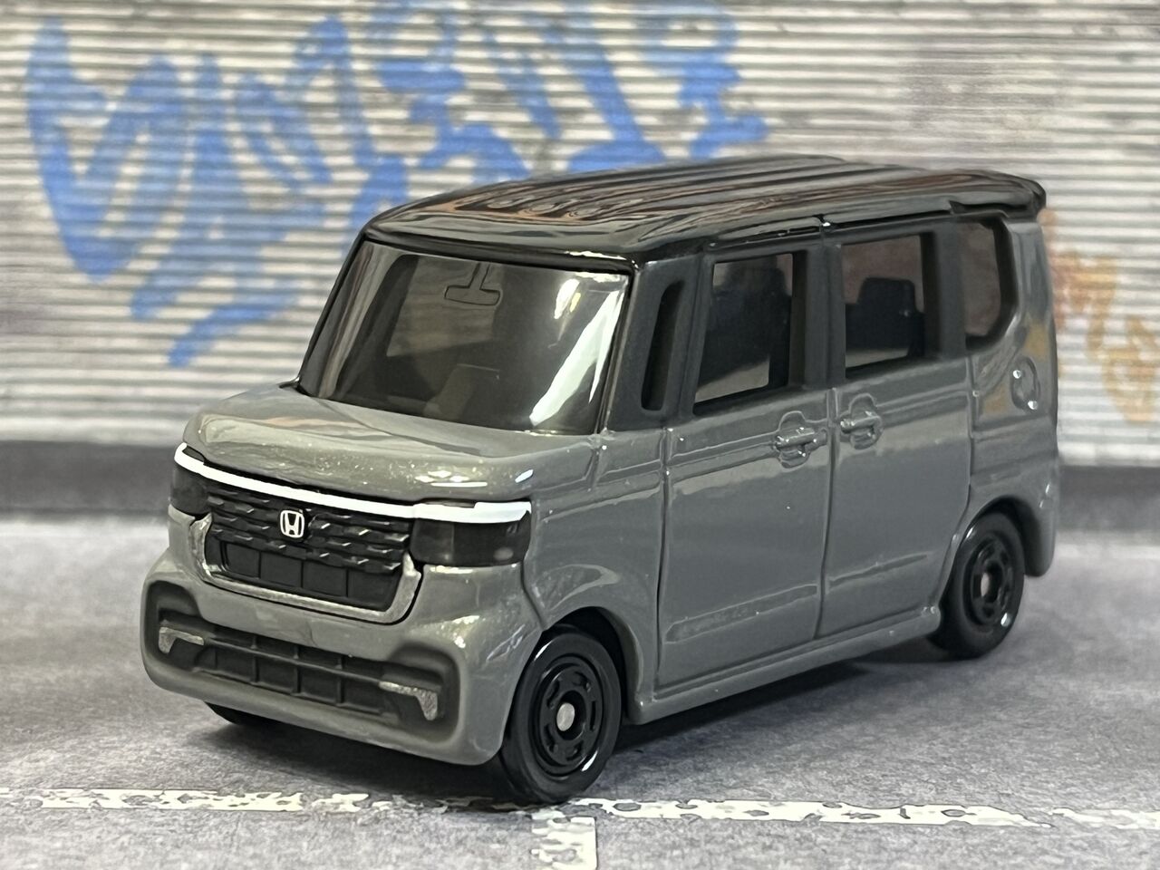 N-BOX CUSTOMもイイ・・・第571回今日のトミカ : [限] 期間限定ですっ