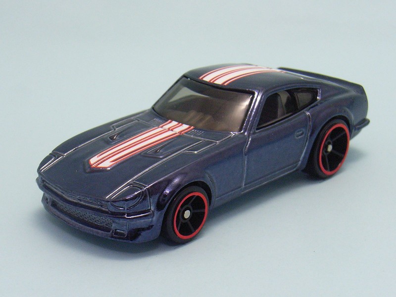 ホットウィール モダンクラッシックス　ダットサン　240Z ホットウィール ベーシックカー ダットサン 240Z | おもちゃ通販