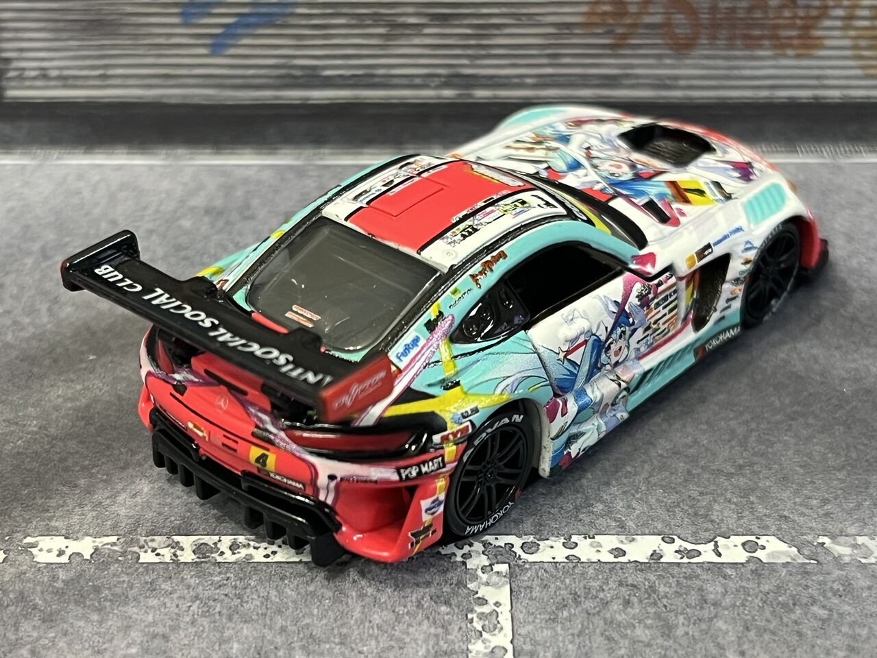 トミカプレミアムRacing グッドスマイル 初音ミク AMG 2024Ver