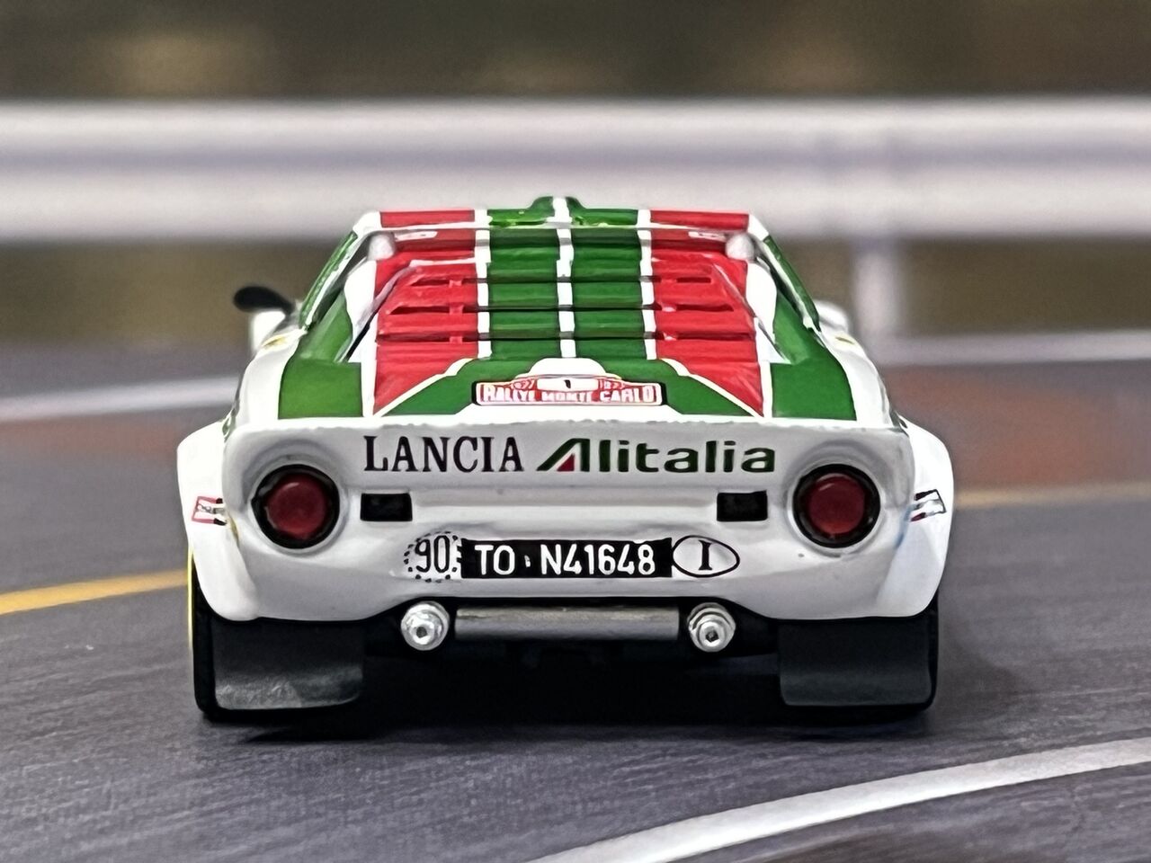 MINI GT #MGT00422-L 1/64 ランチア ストラトス HF モンテカルロ