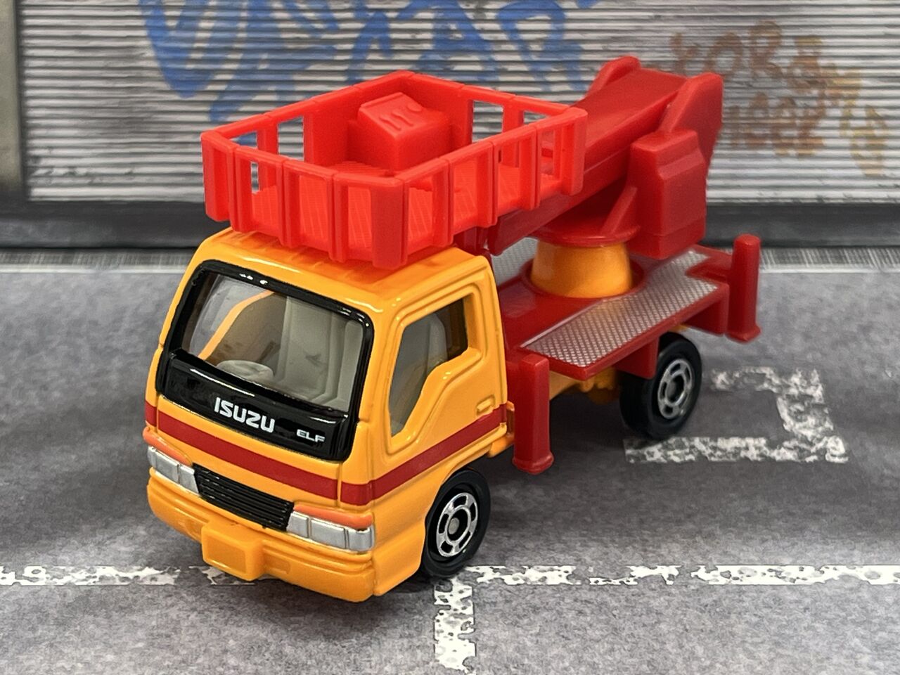 トミカ道路作業車セット Amazon | 未開封 トミカ トミカ道路作業車セット TOMY 道路工事