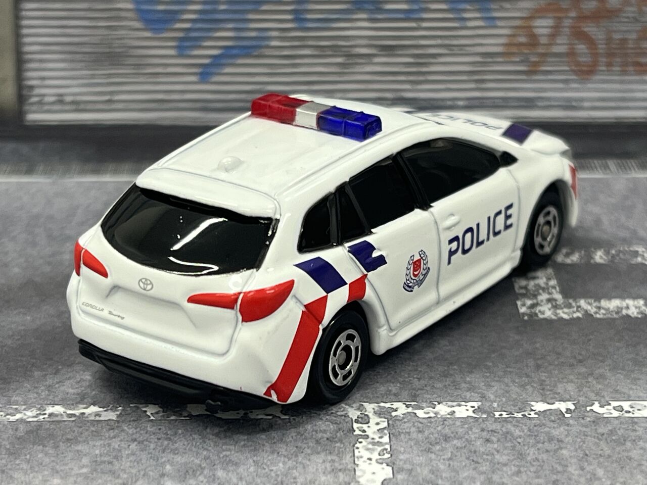 シンガポールのパトカー・・・第632回今日のトミカ : [限] 期間
