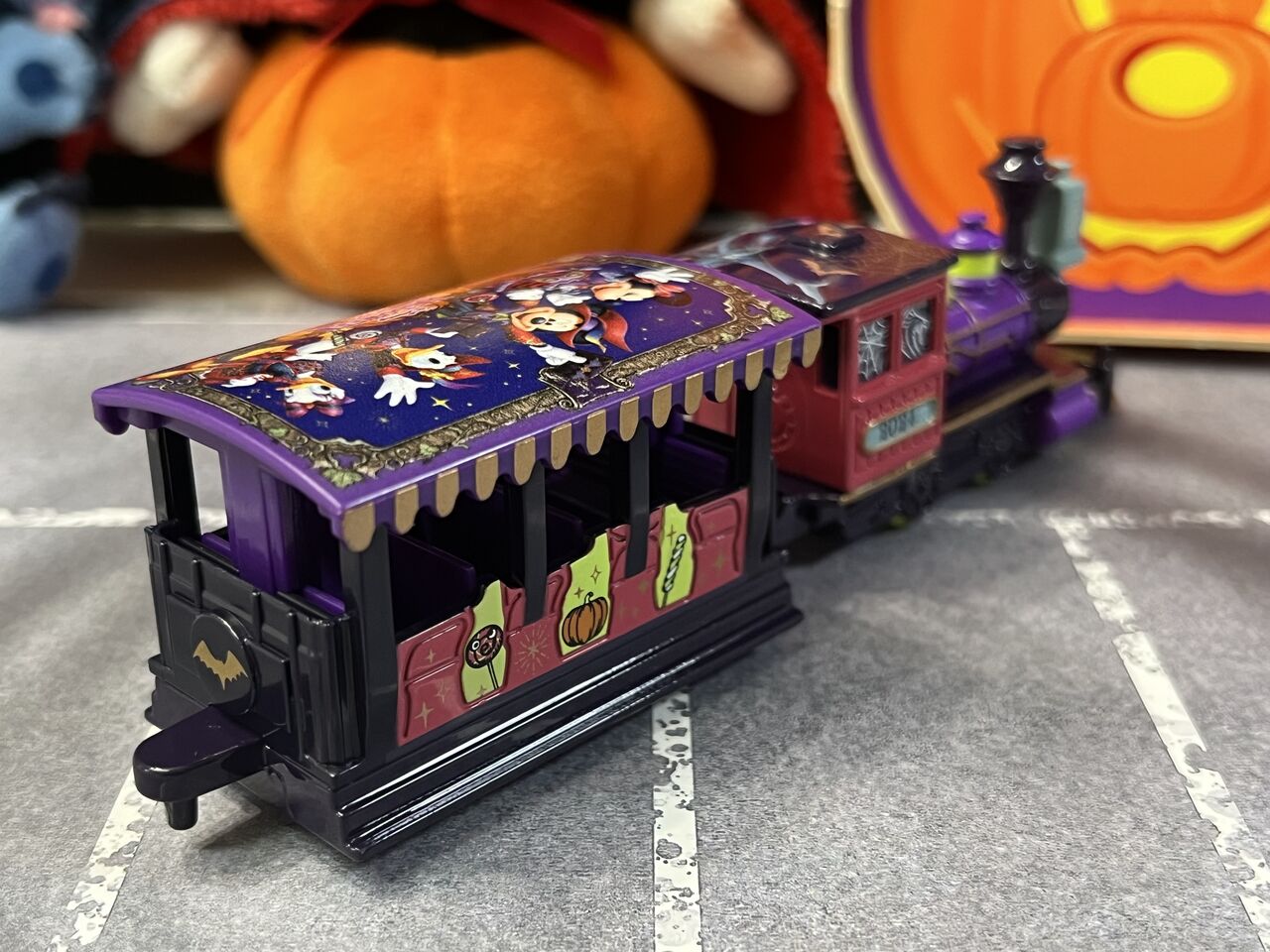 東京ディズニーリゾート限定トミカ ハロウィーン柄 ウエスタンリバー鉄道 セット Amazon | ディズニー ウエスタンリバー鉄道【トミカ