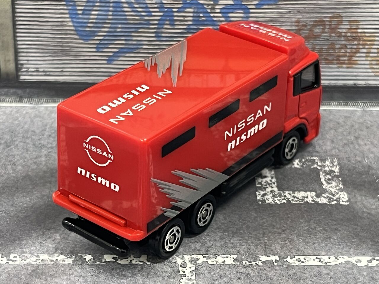 トミカ TCN オリジナル NISSAN NISMO トランスポーター 20個 新