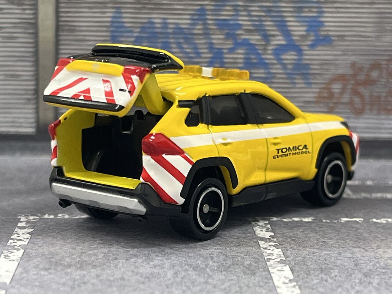 トミカ　トミカ博　オリジナル　限定　トヨタ RAV4 道路パトロールカー No.24 トミカイベントモデル トヨタ RAV4 道路パトロールカー