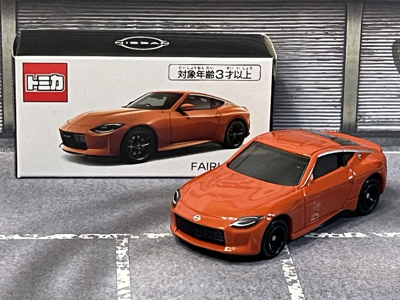 トミカ ニッサン フェアレディZ オレンジ 東京オートサロン NISSAN トミカ ニッサン フェアレディZ オレンジ 東京オートサロン NISSAN