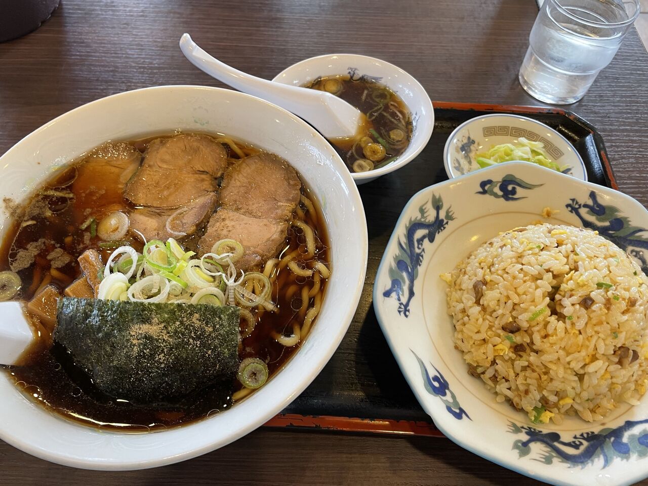 豚平 手打ちラーメン大盛 半チャーハン 沼津東高校百二十年史 広告 水菜 小山町道の駅 いよかん はっさく ザーサイ かき餅 マッチ 幸せを生む住まい ひでさんブログ