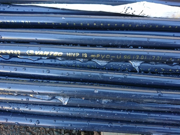 [画像:41cf2571-s.jpg]