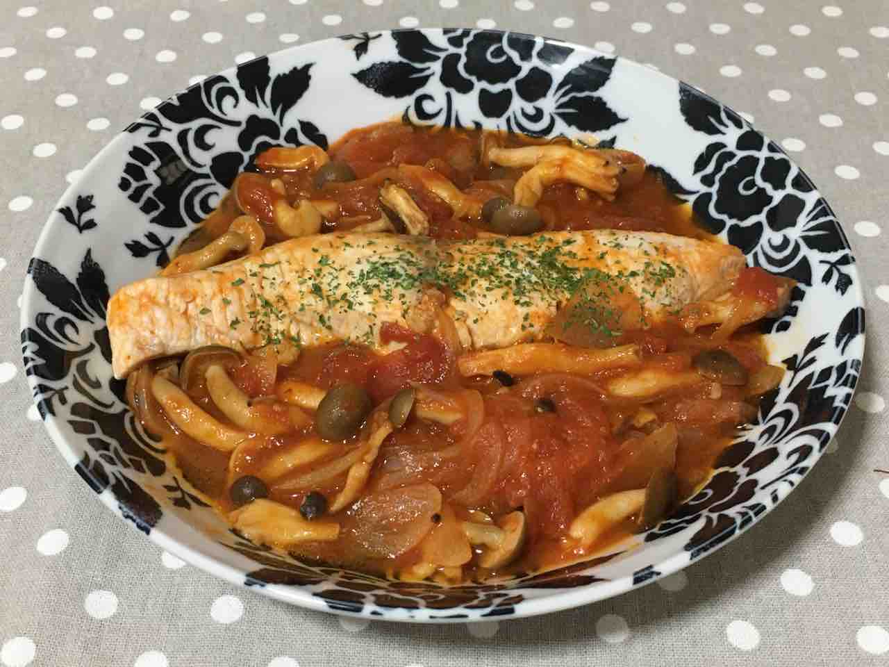 料理 シイラとしめじのトマト蒸し煮 エリチリ 趣味あれこれ研究所 料理 シイラとしめじのトマト蒸し煮 エリチリ 趣味あれこれ研究所