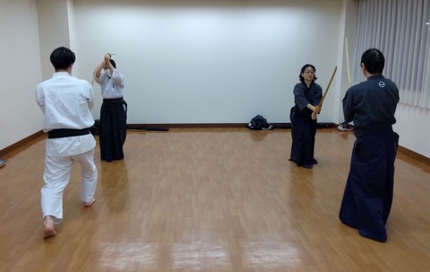 kenjutsu_kiriotoshi4