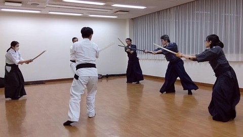 kenjutsu_suburisya