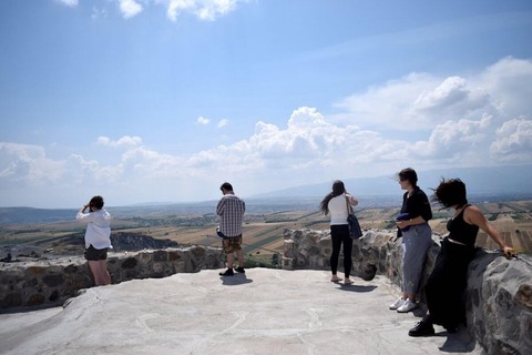 14--group-trip-to-zenarnik-memorial-tower-2018-1200x801