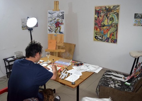 07-artist-yoshimasa-higashi-in-studio-japan-2018-1200x856