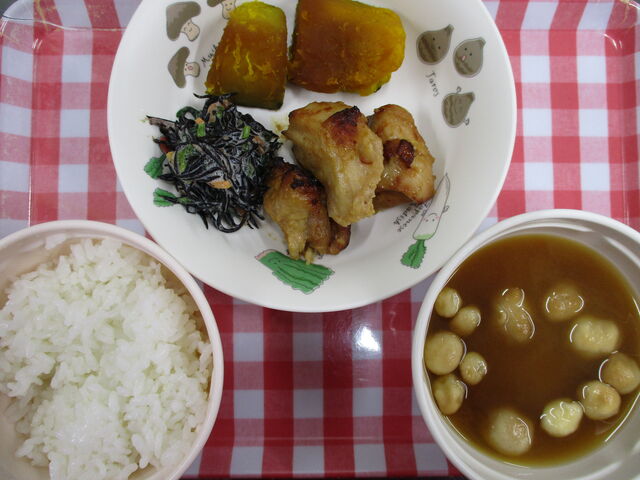 今日は鶏肉の味噌焼き かがやけ太陽の子