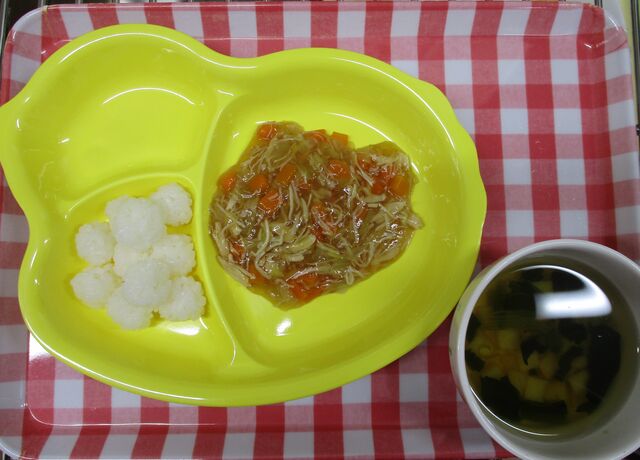 今日は回鍋肉 ホイコーロー かがやけ太陽の子