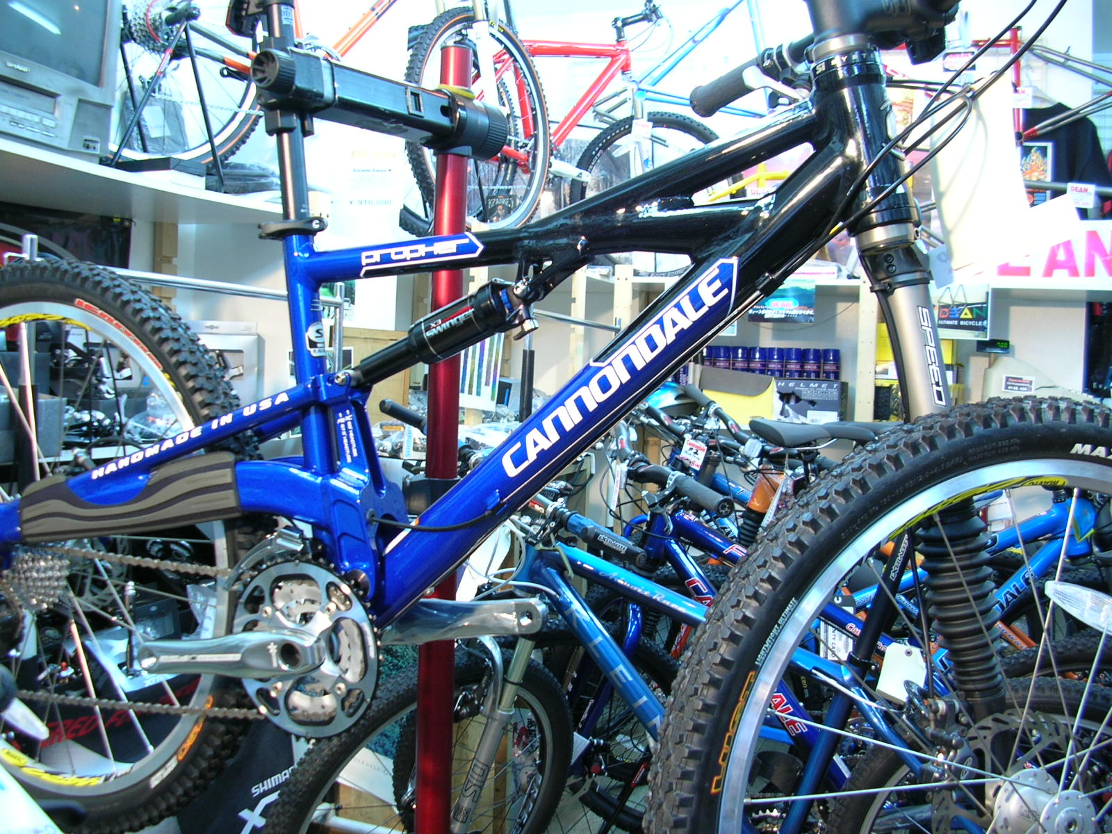 CANNONDALE PROPHET　日本限定カラー CANNONDALE PROPHET 日本限定カラー CANNONDALE キャノンデール