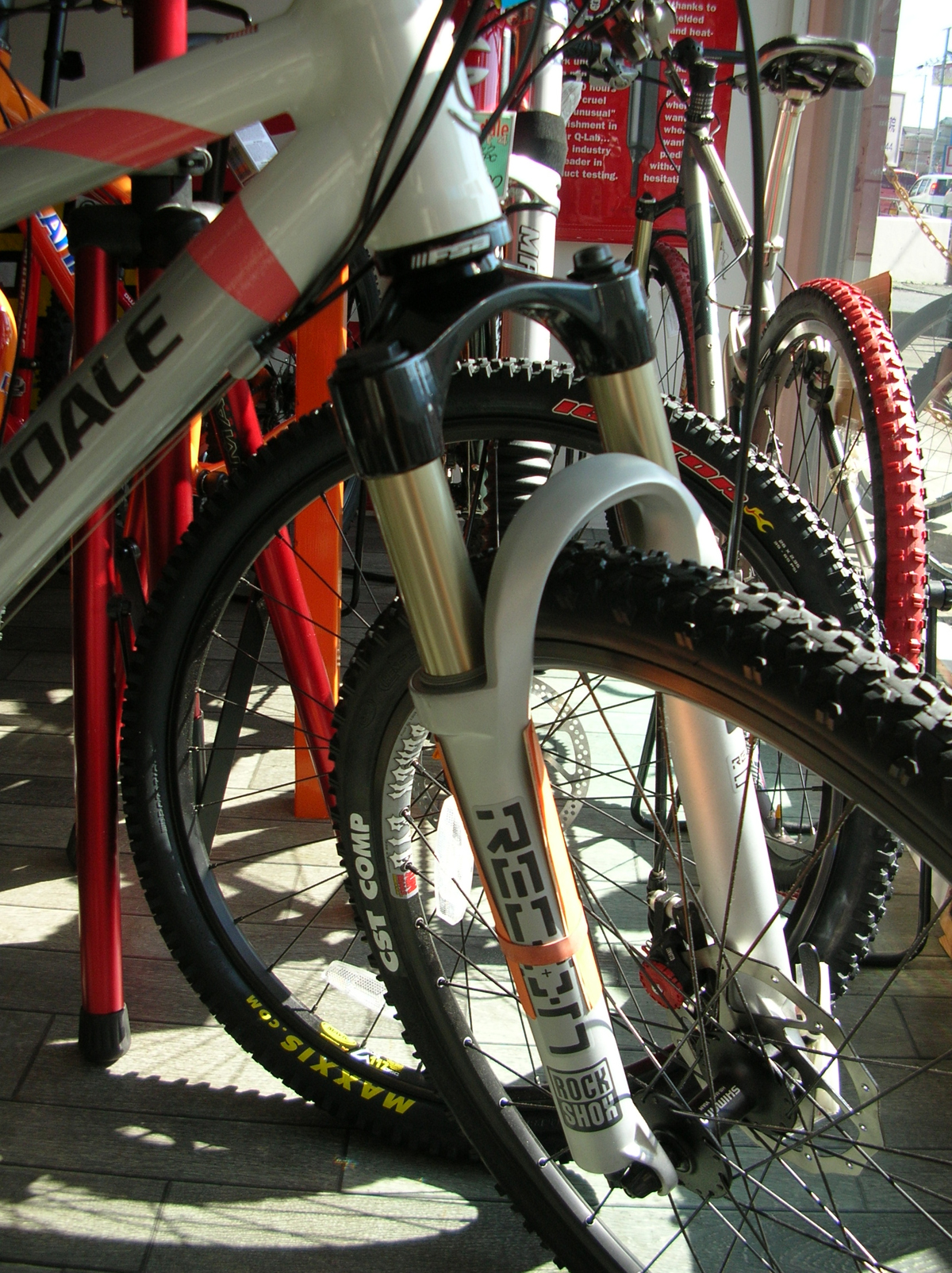 cannondale 自転車 評価