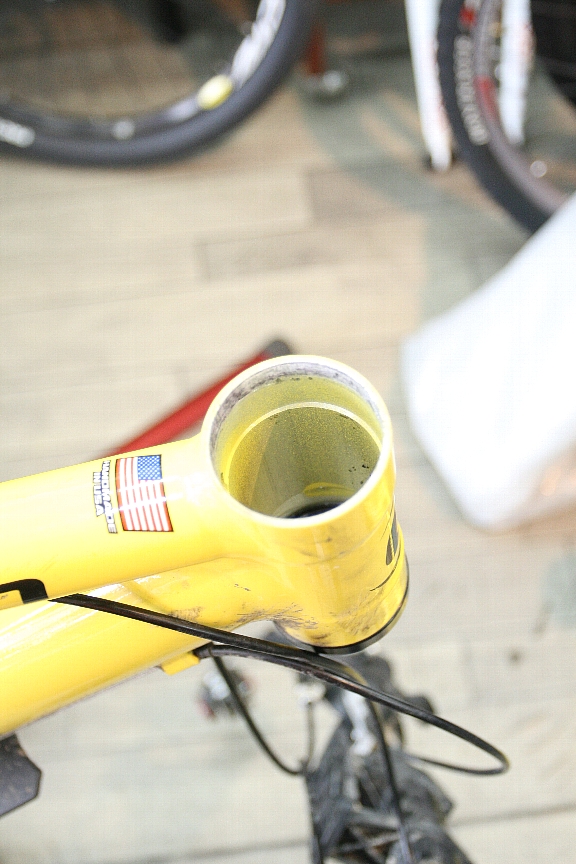 キャノンデールサス交換 : Highend Bike Official Blog キャノンデールサス交換 : Highend Bike Official Blog