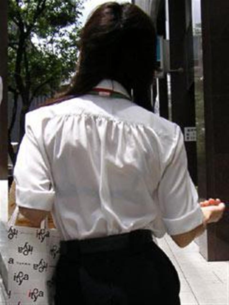 女子高生 透けブラ 清純娘が黒の透けブラ? : highschool_rakugakiのブログ