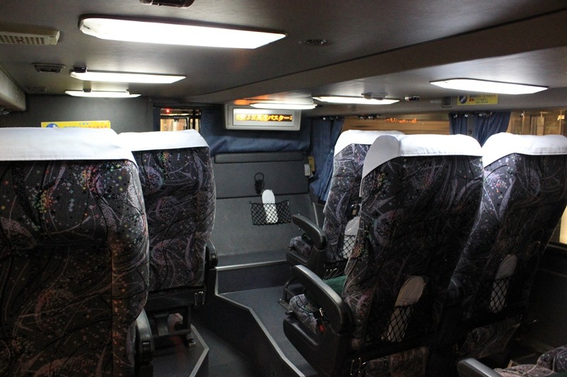 横浜昼特急大阪1号 乗車記 西日本JRバス(744－2974号車) まっこの高速バス乗車記